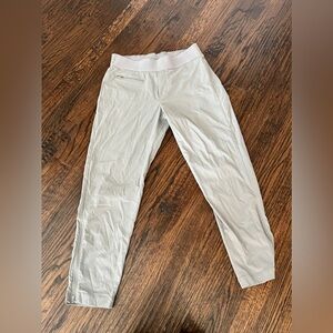 Athleta gray ankle pants with zippers at ankles size 6